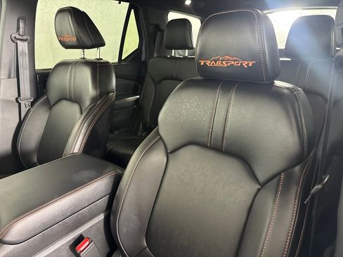 Used 2024 Honda Pilot TrailSport image 10