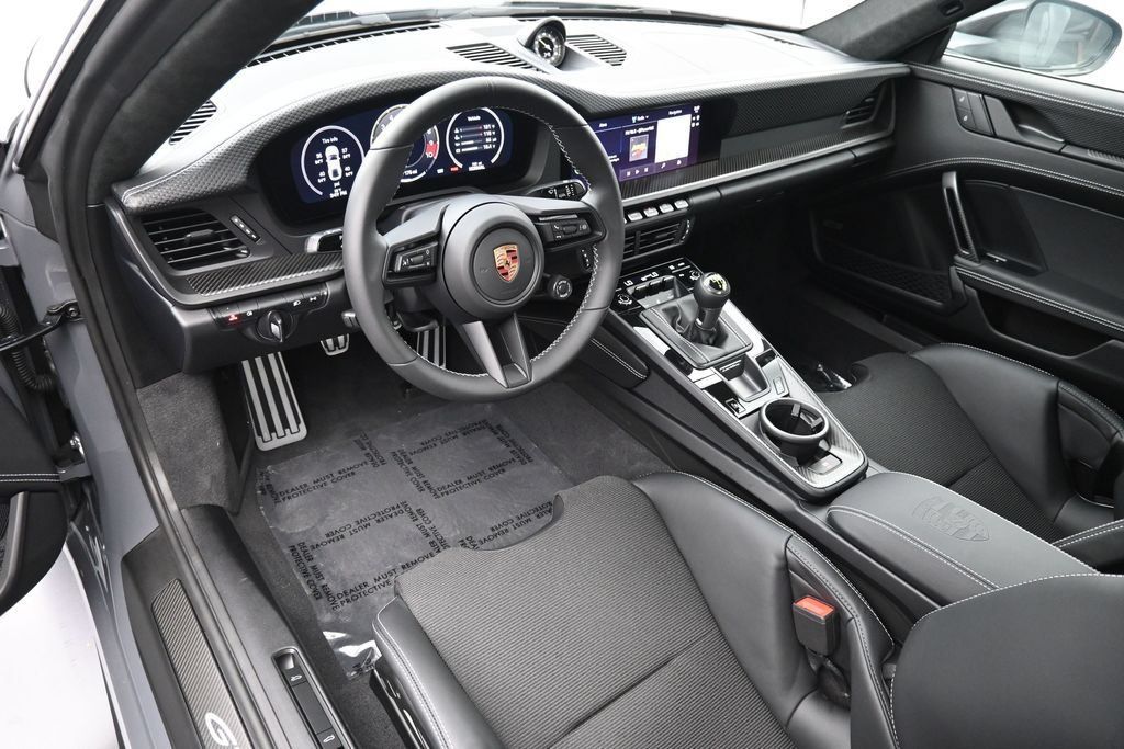 Certified 2026 Porsche 911 GT3 RWD image 4