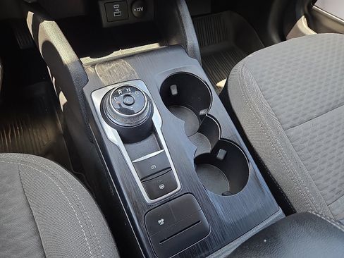 Used 2022 Ford Escape SE w/ Cold Weather Package FWD image 29