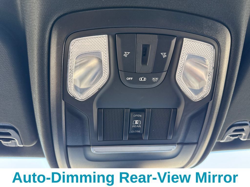 Used 2022 RAM 1500 Big Horn AWD/4WD image 23