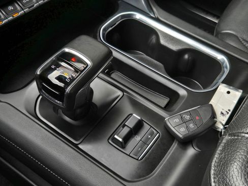 Used 2022 GMC Sierra 1500 Denali image 19