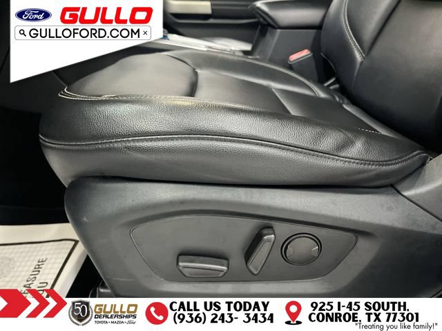 Used 2020 Ford Explorer XLT w/ Equipment Group 202A RWD image 21