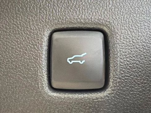 Used 2024 Ford Escape Active FWD image 19