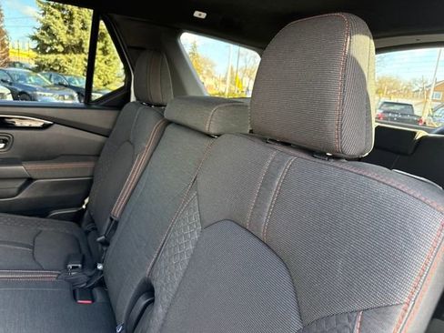 Certified 2025 Honda Pilot Sport image 18