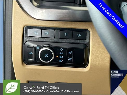 Used 2023 Ford F450 Lariat w/ FX4 Off-Road Package image 19