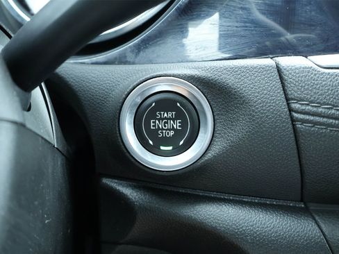 Used 2020 Buick Encore GX Preferred w/ Sport Touring Package image 25