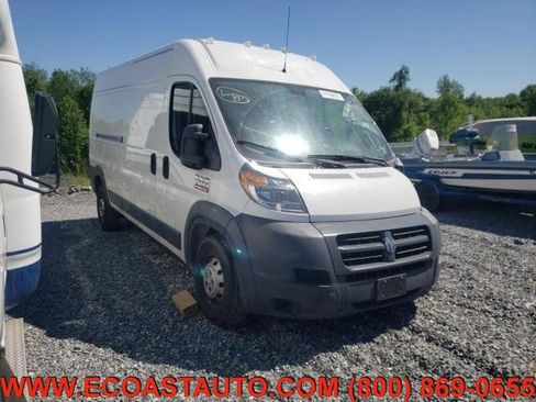 Used 2015 RAM ProMaster 2500 w/ Interior Convenience Group image 3