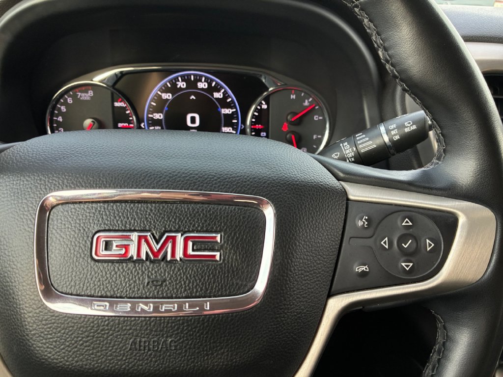 Used 2023 GMC Acadia Denali FWD image 12