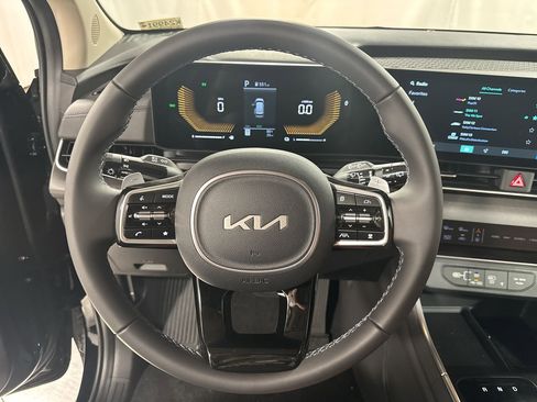 New 2026 Kia Carnival EX image 20