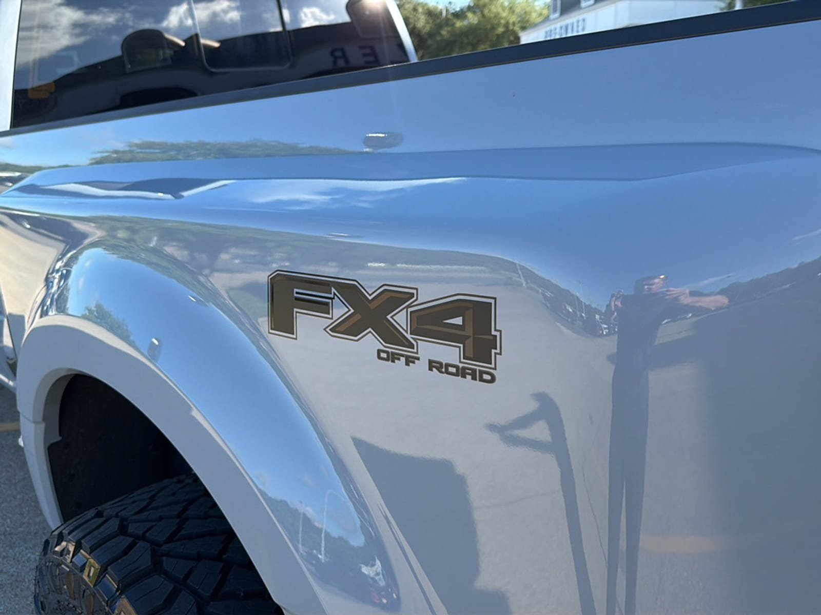 New 2026 Ford F450 Platinum w/ FX4 Off-Road Package AWD/4WD image 12