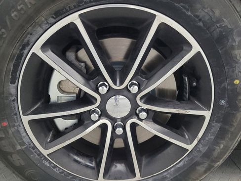 Used 2019 Dodge Grand Caravan GT image 31