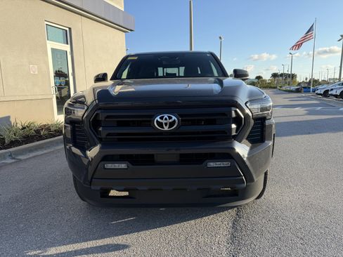 Used 2024 Toyota Tacoma SR5 image 9