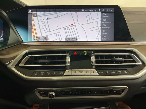 Used 2023 BMW X6 xDrive40i w/ Executive Package image 12