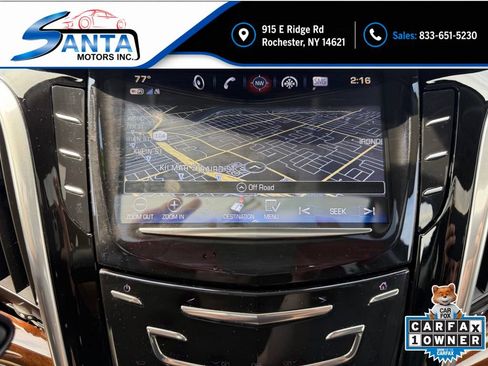 Used 2020 Cadillac Escalade Luxury AWD/4WD image 11