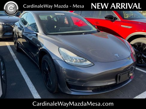 Used 2020 Tesla Model 3 Long Range image 1