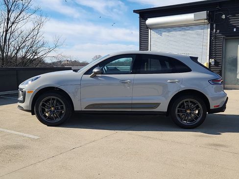 New 2026 Porsche Macan Turbo image 2