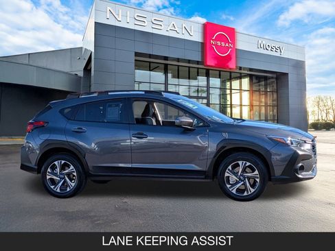 Used 2024 Subaru Crosstrek 2.0i Premium image 6
