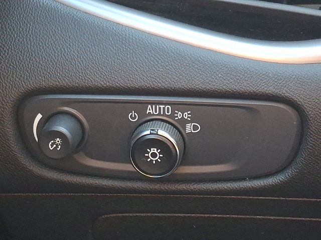 Used 2025 Chevrolet Malibu LT FWD image 26