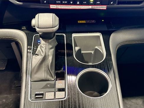 New 2026 Toyota Sienna XLE Woodland Edition AWD/4WD image 14