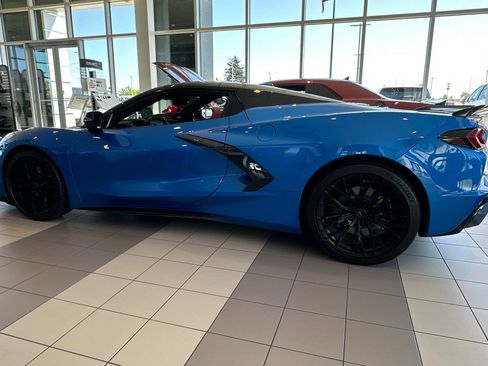 Used 2024 Chevrolet Corvette Stingray Preferred Conv w/ Stealth Interior Trim Package RWD image 6
