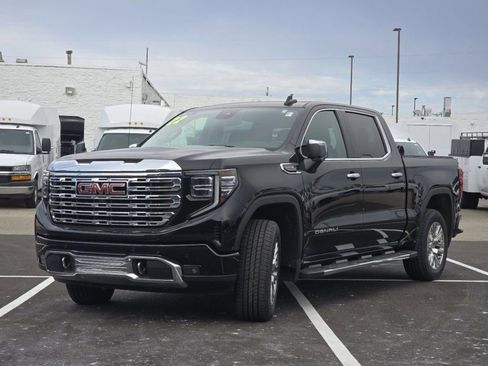 Used 2022 GMC Sierra 1500 Denali image 8