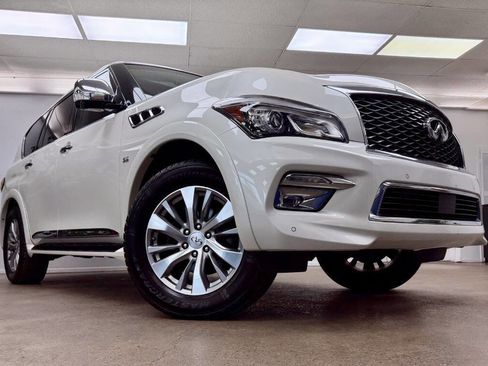 Used 2016 INFINITI QX80 4WD w/ Signature Edition Package image 3
