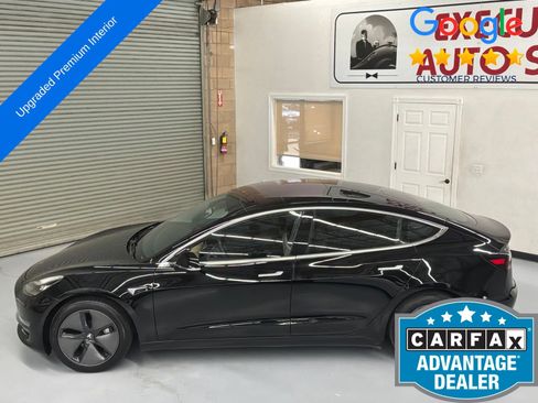 Used 2018 Tesla Model 3 Mid Range RWD image 8