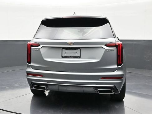 Certified 2023 Cadillac XT6 Luxury FWD image 4