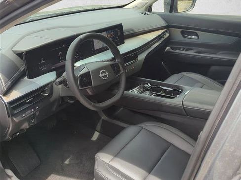 Certified 2025 Nissan Murano SL w/ Cargo Package AWD/4WD image 11