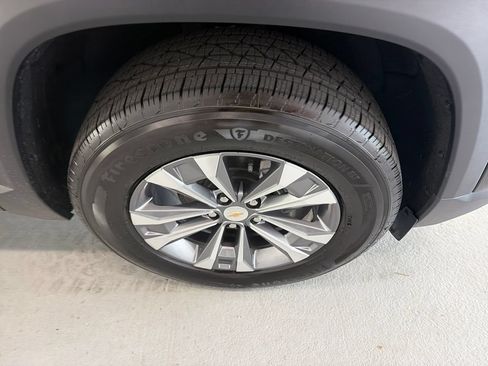 New 2026 Chevrolet Equinox LT FWD image 4