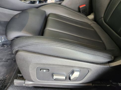 Used 2019 BMW X3 xDrive30i w/ Driving Assistance Package image 12