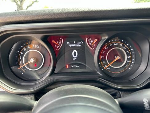 Used 2025 Jeep Wrangler Unlimited Sport AWD/4WD image 25