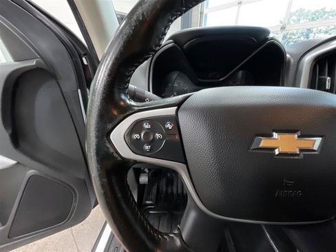 Used 2022 Chevrolet Colorado LT w/ Fleet Safety Package RWD image 20