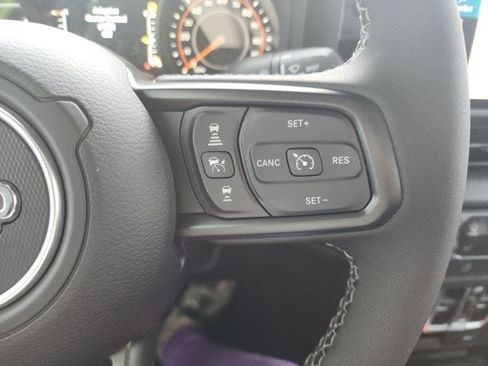 New 2026 Jeep Gladiator Sport AWD/4WD image 10