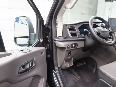 Used 2024 Ford Transit 350 XLT image 45
