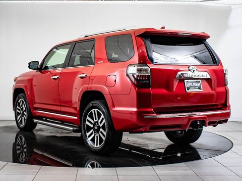 Used 2018 Toyota 4Runner Limited image 11