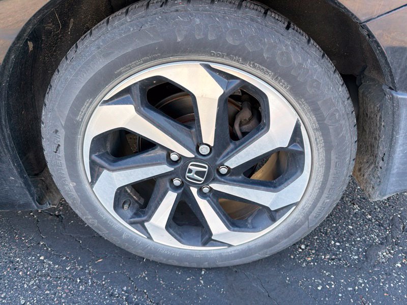 Used 2017 Honda Accord EX-L image 10