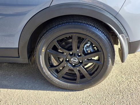 Used 2023 Nissan Kicks SR w/ SR Premium Package image 38