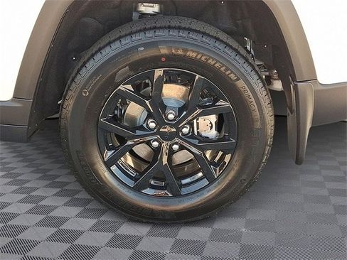 New 2025 Jeep Grand Cherokee Altitude w/ Trailer Tow Package image 5