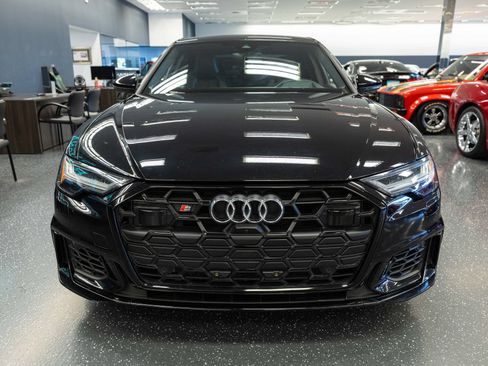 Used 2024 Audi S6 Prestige AWD/4WD image 2