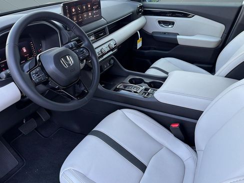 New 2026 Honda Pilot EX-L image 4