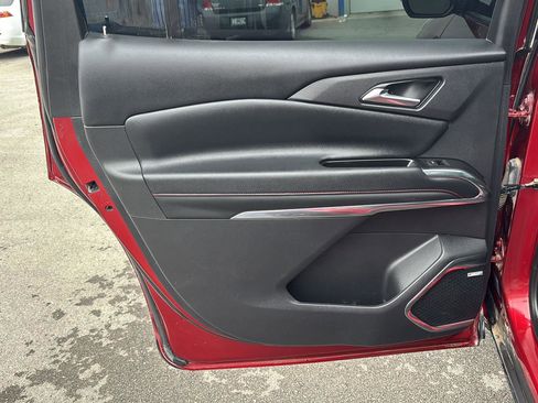 Used 2024 Chevrolet Traverse Z71 w/ Enhanced Driving Package image 17