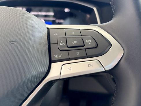 Certified 2023 Volkswagen Jetta SE FWD image 16