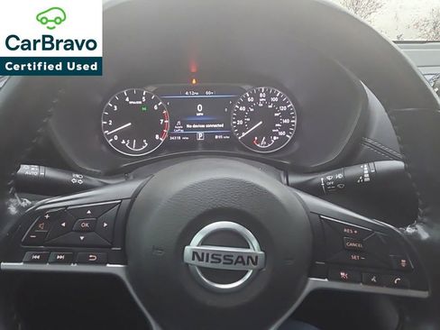 Used 2022 Nissan Sentra SV FWD image 12