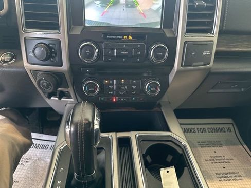 Used 2018 Ford F150 Lariat w/ Heavy-Duty Payload Package image 12