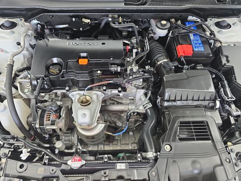 Used 2024 Honda Civic Sport image 29