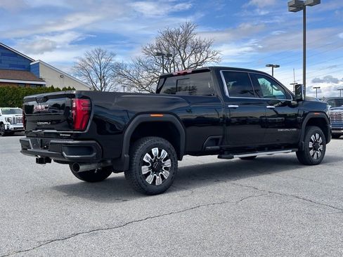 New 2026 GMC Sierra 3500 Denali w/ Denali Reserve Package AWD/4WD image 10