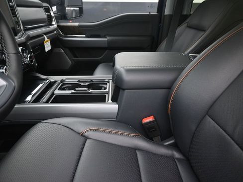 New 2026 Ford F250 Lariat w/ Black Appearance Package AWD/4WD image 21