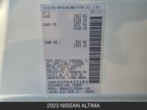 Used 2023 Nissan Altima 2.5 SR FWD image 30