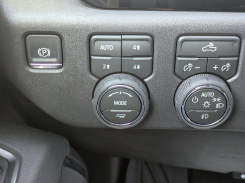 New 2026 Chevrolet Silverado 1500 LT Trail Boss w/ Protection Package image 13